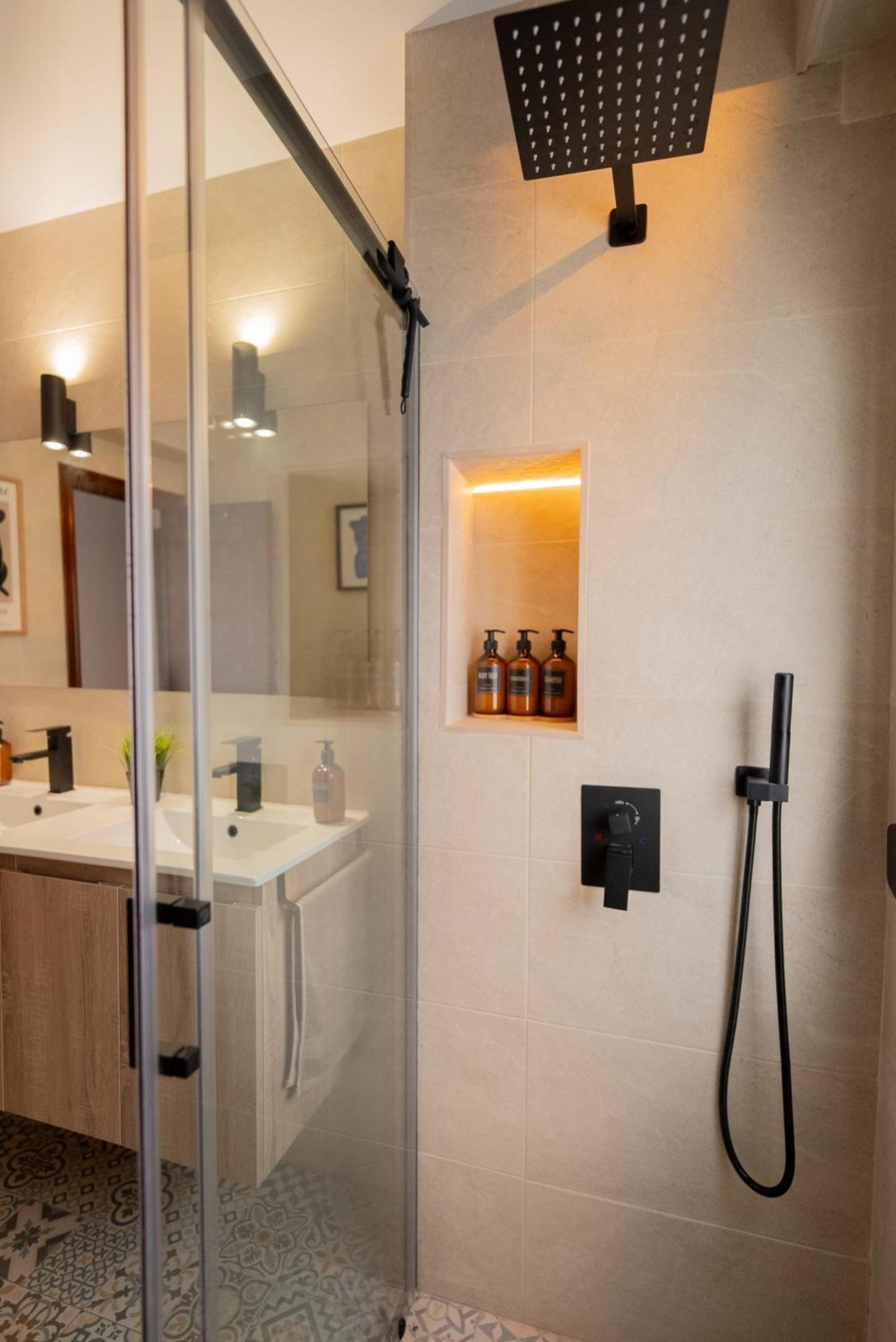 Apartamento Chic In Huelva 4 Habitaciones ภายนอก รูปภาพ