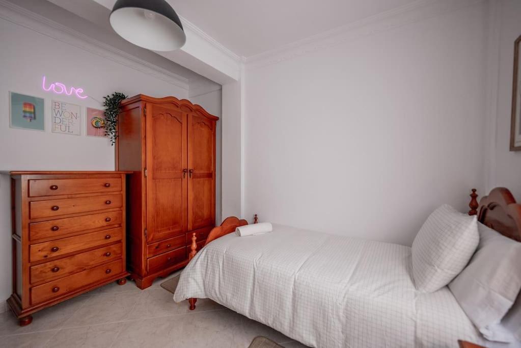 Apartamento Chic In Huelva 4 Habitaciones ภายนอก รูปภาพ